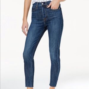 Levi’s 501 — button fly Wedgie Jean